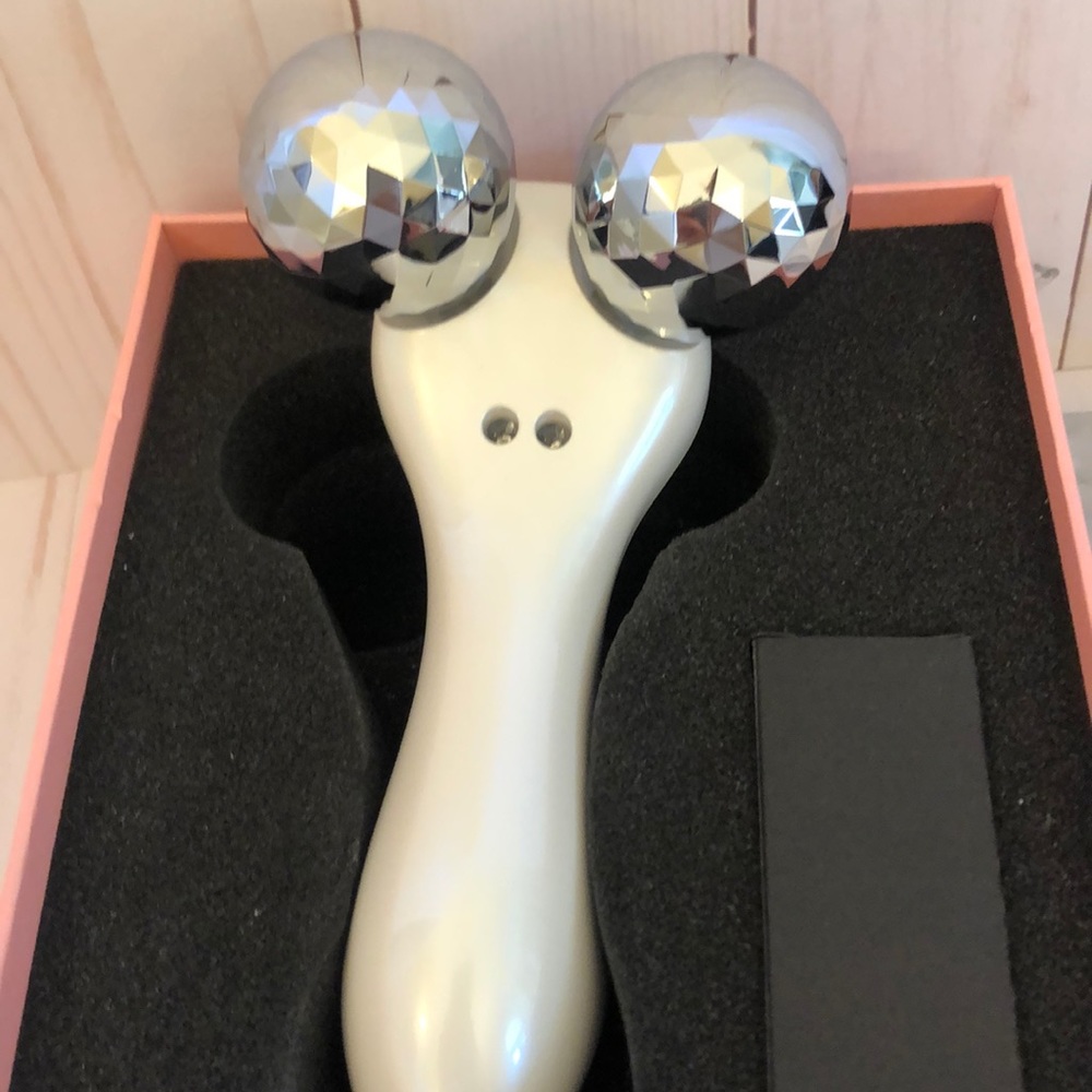 4-d micro current massager - Picture 10 of 13